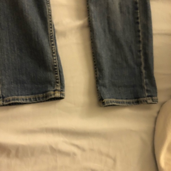 Banana Republic Girlfriend Jean - Picture 5 of 8